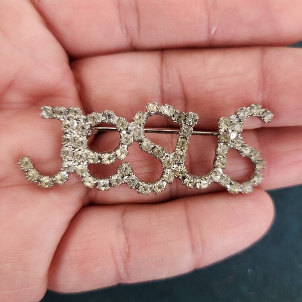 VTG Silver Tone "Jesus" Clear Rhinestones Brooch Pin
